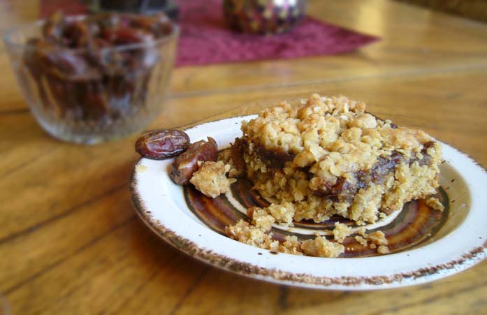 Easy Date Squares Recipe: Sweet, Sticky, and Irresistible