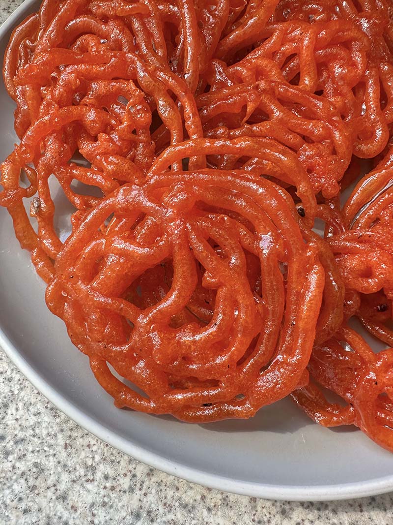 5 Easy Steps to Make Perfect Jalebi at Home