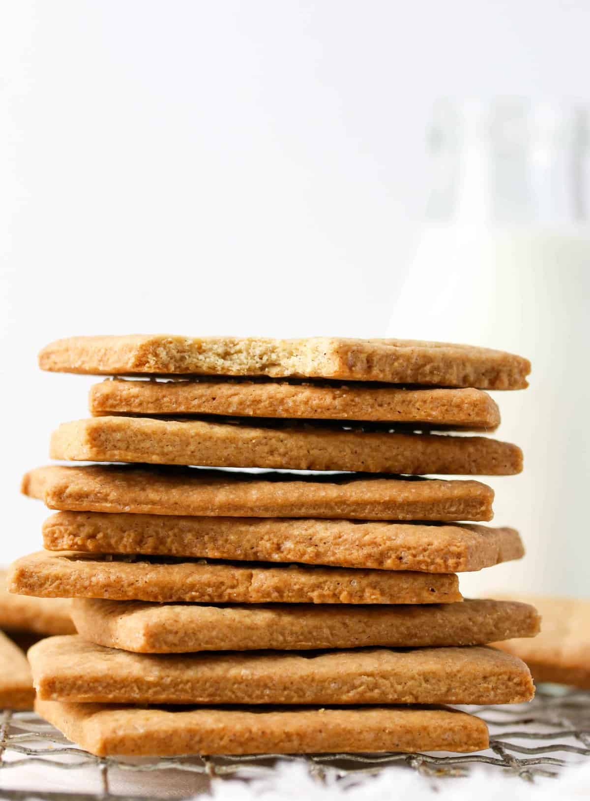 5 Ingredients for Authentic Graham Crackers at Home