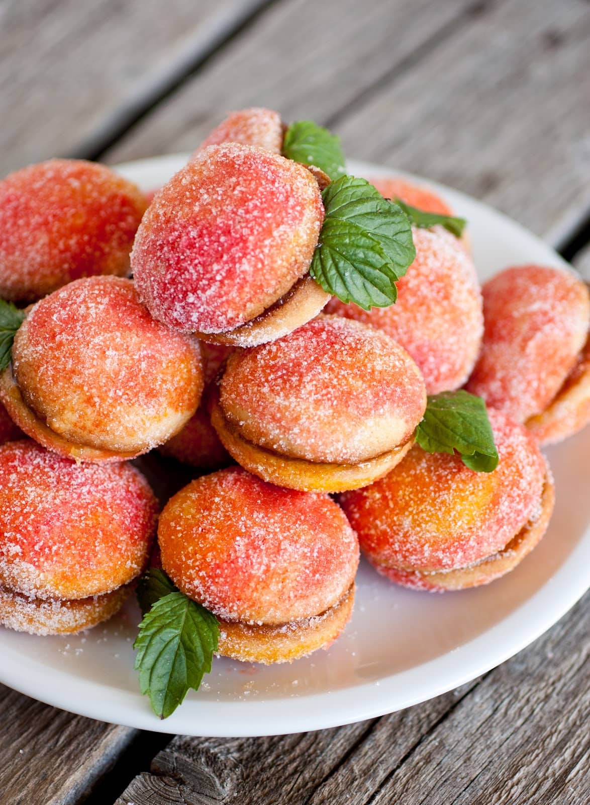 5 Irresistible Peach Dessert Recipes You Must Try