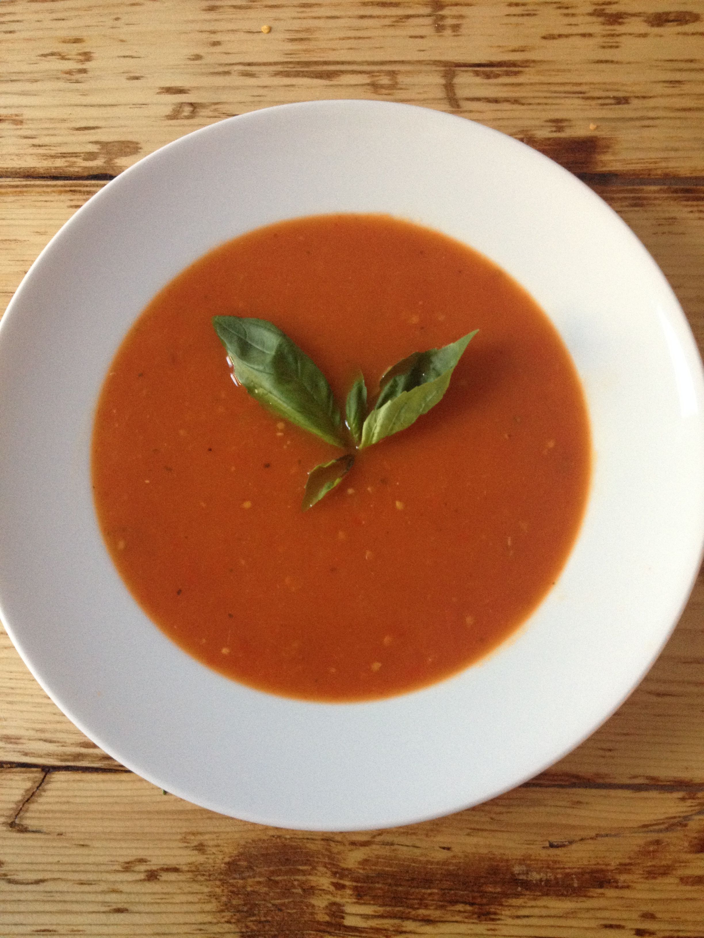 Recipe Of The Week Red Pepper Tomoato And Chilli Soup Super Healthy