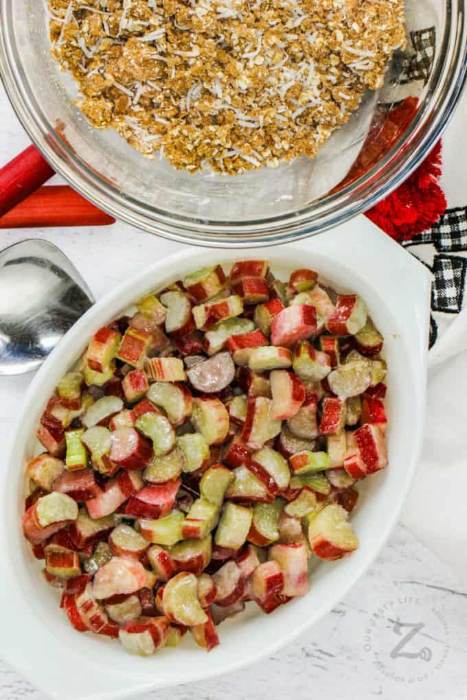 Rhubarb Crisp Oatmeal Crumble Our Zesty Life