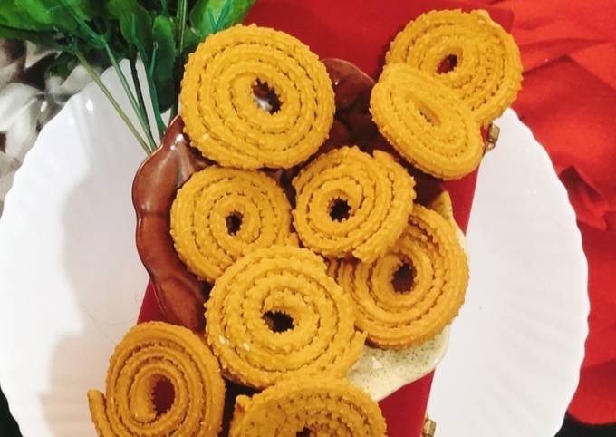 Rice Flour Chakri Chakli Moongdal Diwali Snack Crispylicious