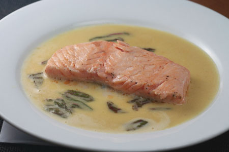 Salmon Scaloppine With Sorrel Sauce Salmon Recipes Seafood Recipes Fish Recipes