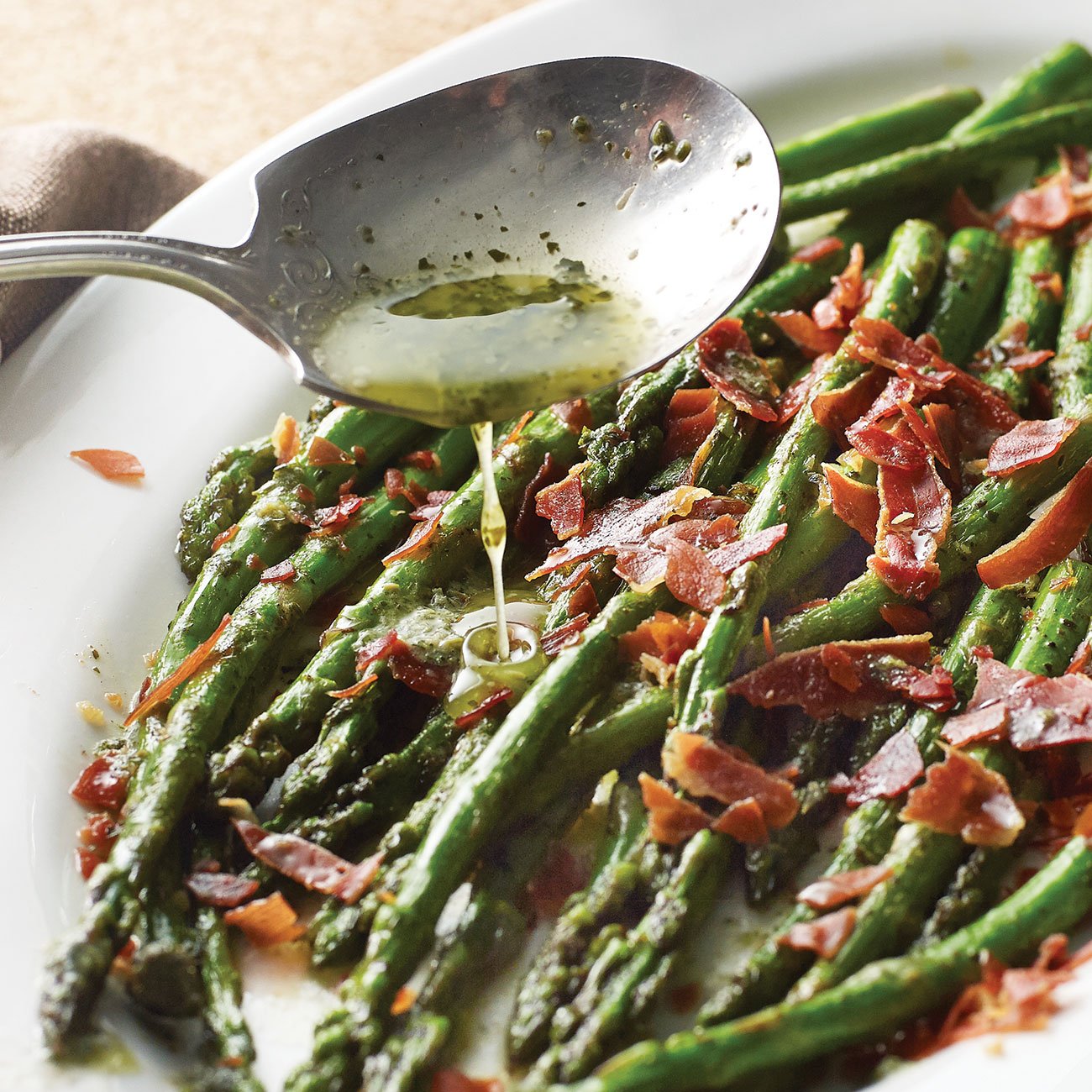 Saut Ed Garlic Asparagus