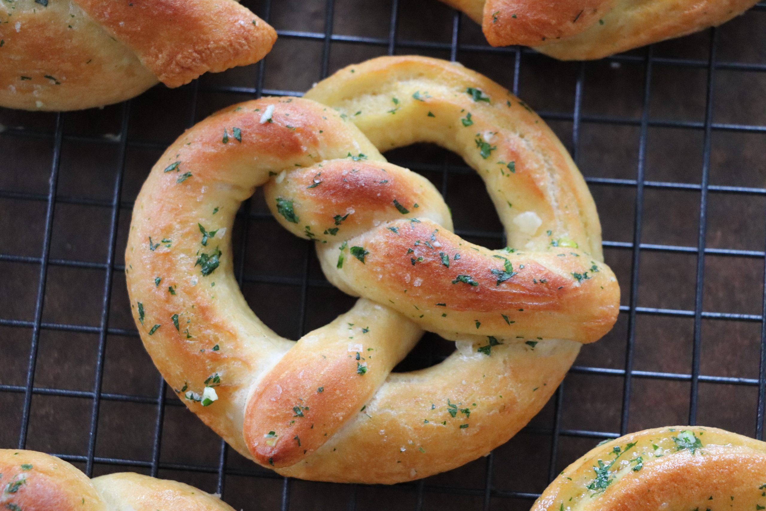 Savory Garlic Pretzels Illinois Country Living Magazineillinois Country Living Magazine Food