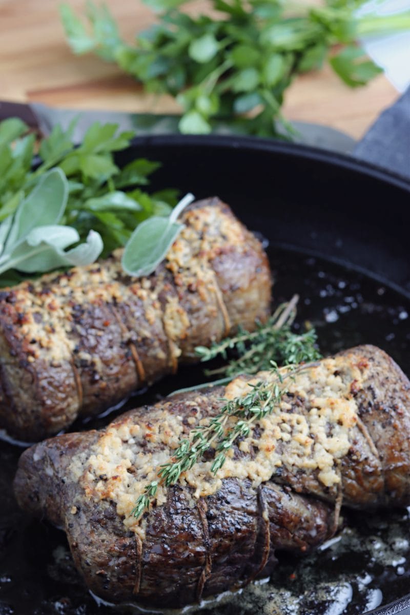 Simple Roasted Beef Tenderloin With Horseradish Crust