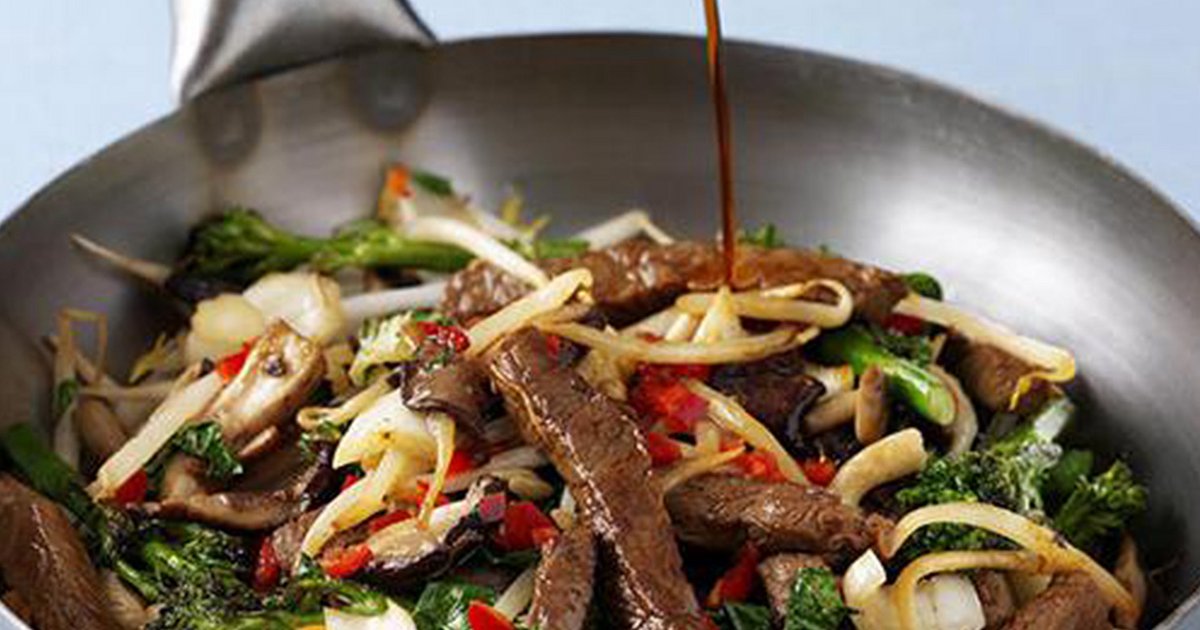 Spicy Chilli Beef And Mushroom Stir Fry Recipe Recipe Beef Recipes