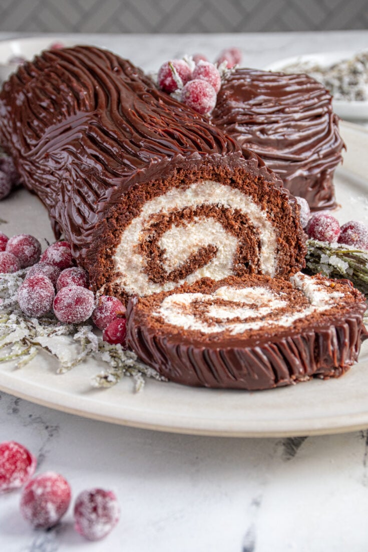 Step By Step B Che De No L Or Yule Log Cake Sprinkle Bakes