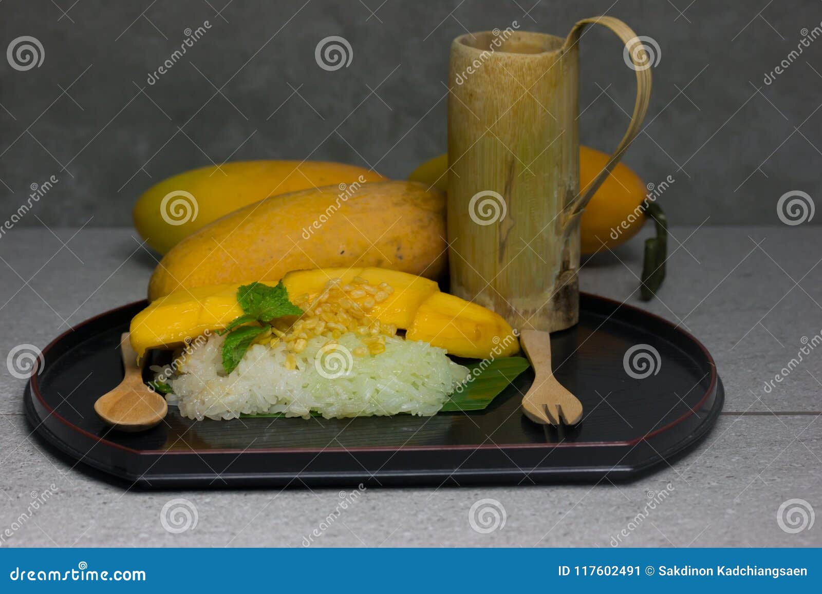 Sticky Rice With Mango Thai Style Tropical Dessert Glutinous Rice Eat