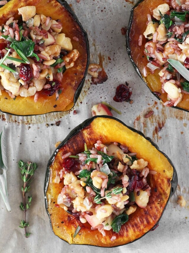 Stuffed Acorn Squash Wild Rice Medley The Simple Veganista