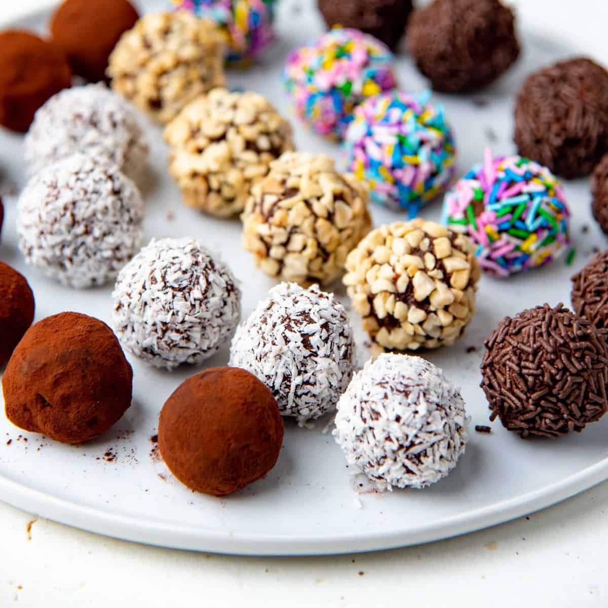 The Best Homemade Chocolate Truffles Easy Recipe The Flavor Bender