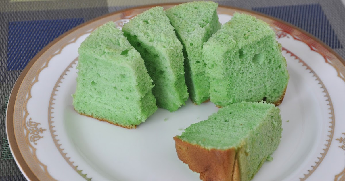 The Best Pandan Chiffon Cake Homemade Pandan Extract Youtube