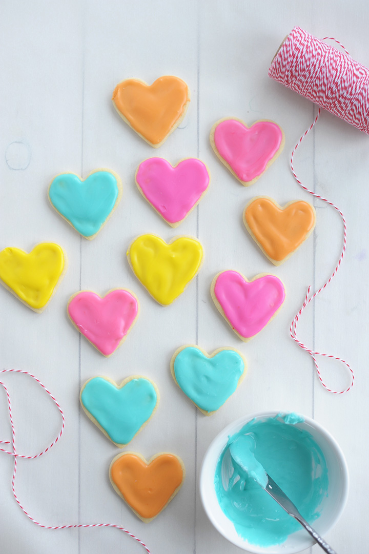 The Best Valentine Sugar Cookie Recipe On Aliceandlois Com Valentine