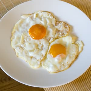 The Olive Oil Technique For Perfectly Crispy Fried Eggs