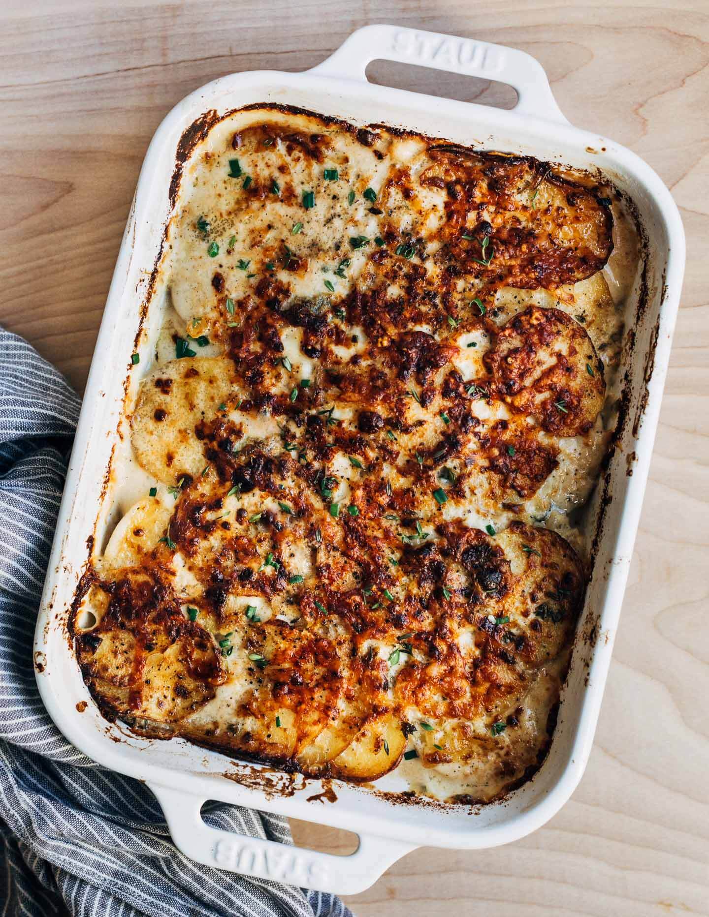 The Secret To The Perfect Cheesy Scalloped Potatoes Is In The Potato