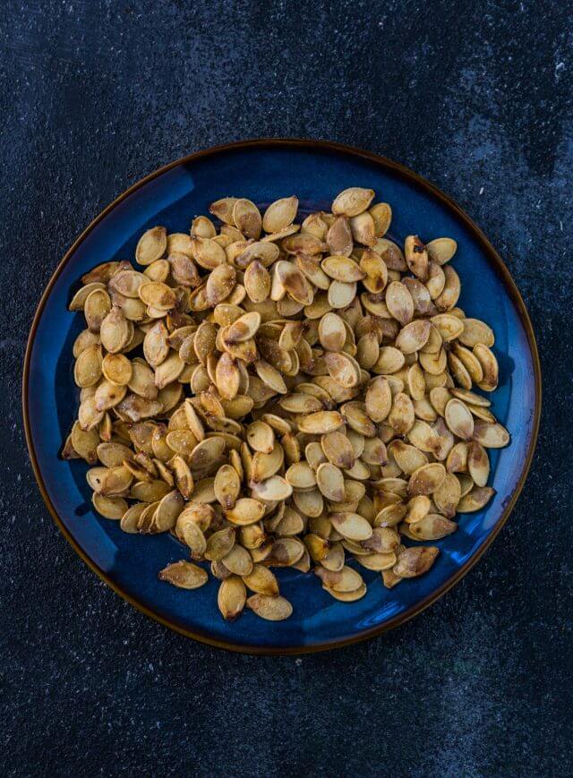 These Airfryer Roasted Pumpkin Seeds Are Crunchy Salty And So