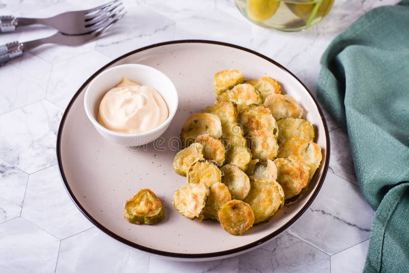 These Deep Fried Pickles Are An Amazing Appetizer Any Time Of Year