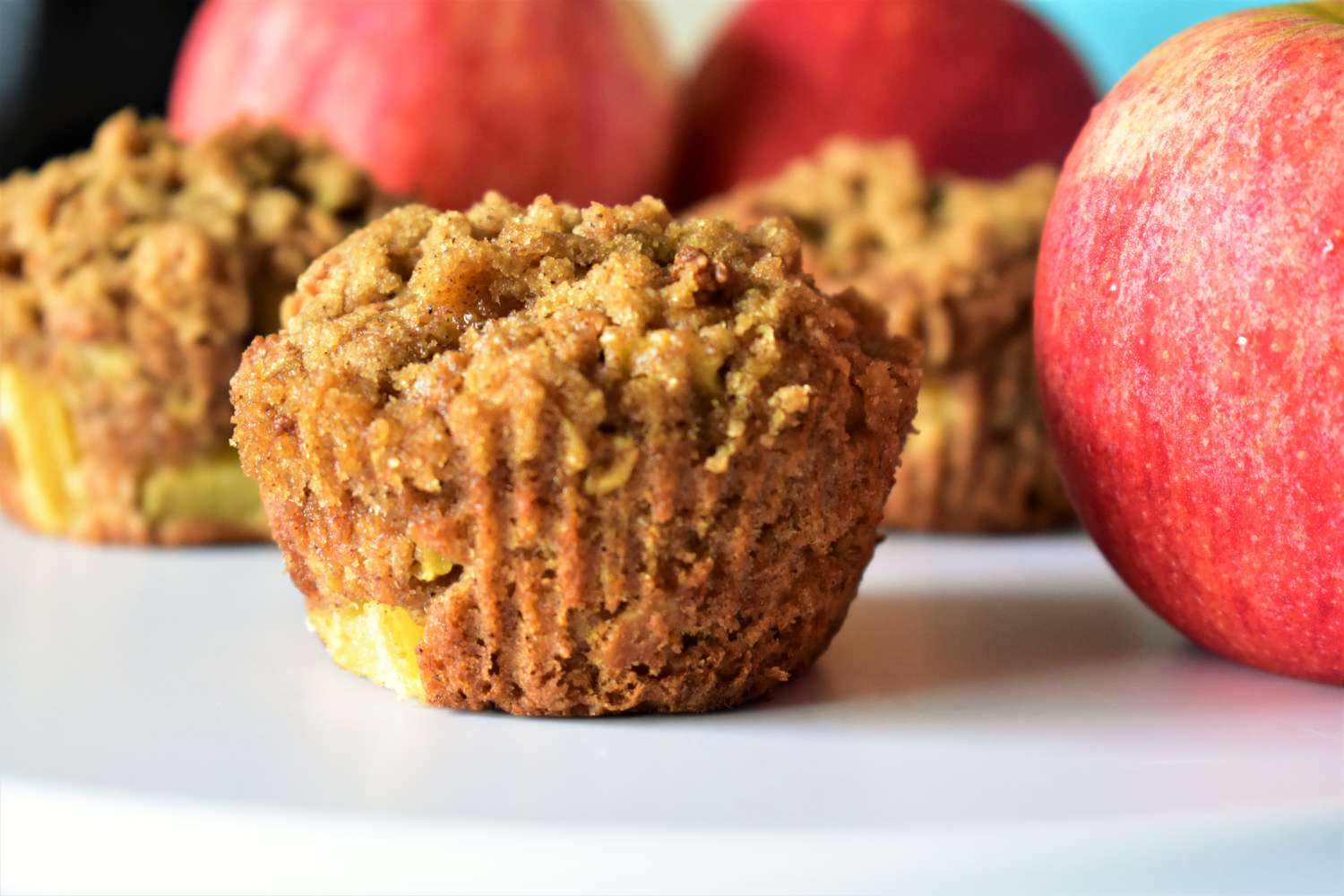 These Easy Apple Oatmeal Muffins Will Be Your Favorite Snack Recipe Recipes Food Brunch