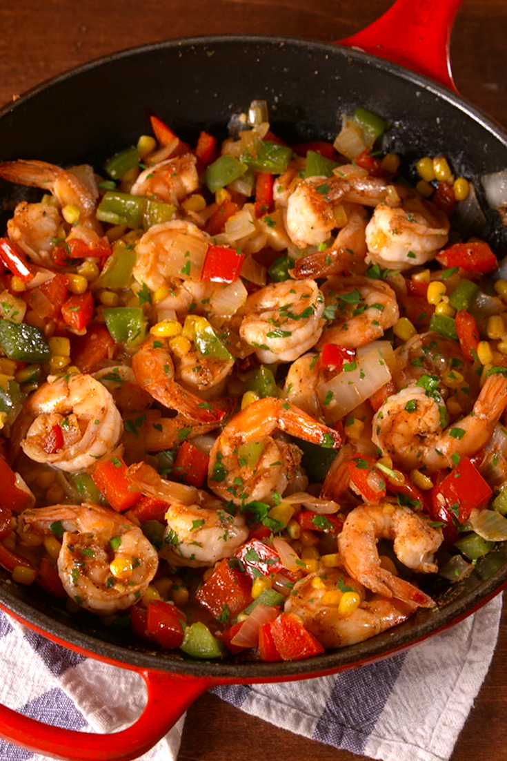 This 30 Minute Cajun Shrimp Skillet Is The Easiest Last Minute Family