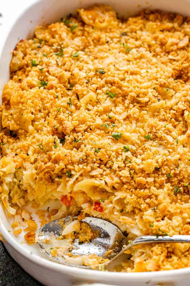 This Creamy Cheesy Tuna Noodle Casserole Is A Delicious Weeknight