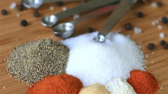 This Easy Homemade Seasoned Salt Recipe Is Yet Another All Purpose