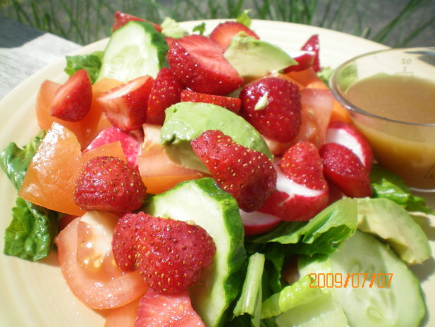 This Summer Salad Recipe Is Full Of Delicious Fresh Ingredient And Made