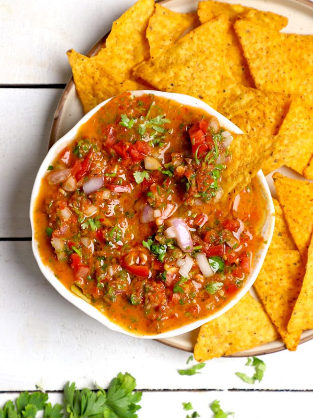 Tomato Salsa Chunky Salsa Recipe Fun Food Frolic Recipe In 2021 Tomato Salsa Mexican