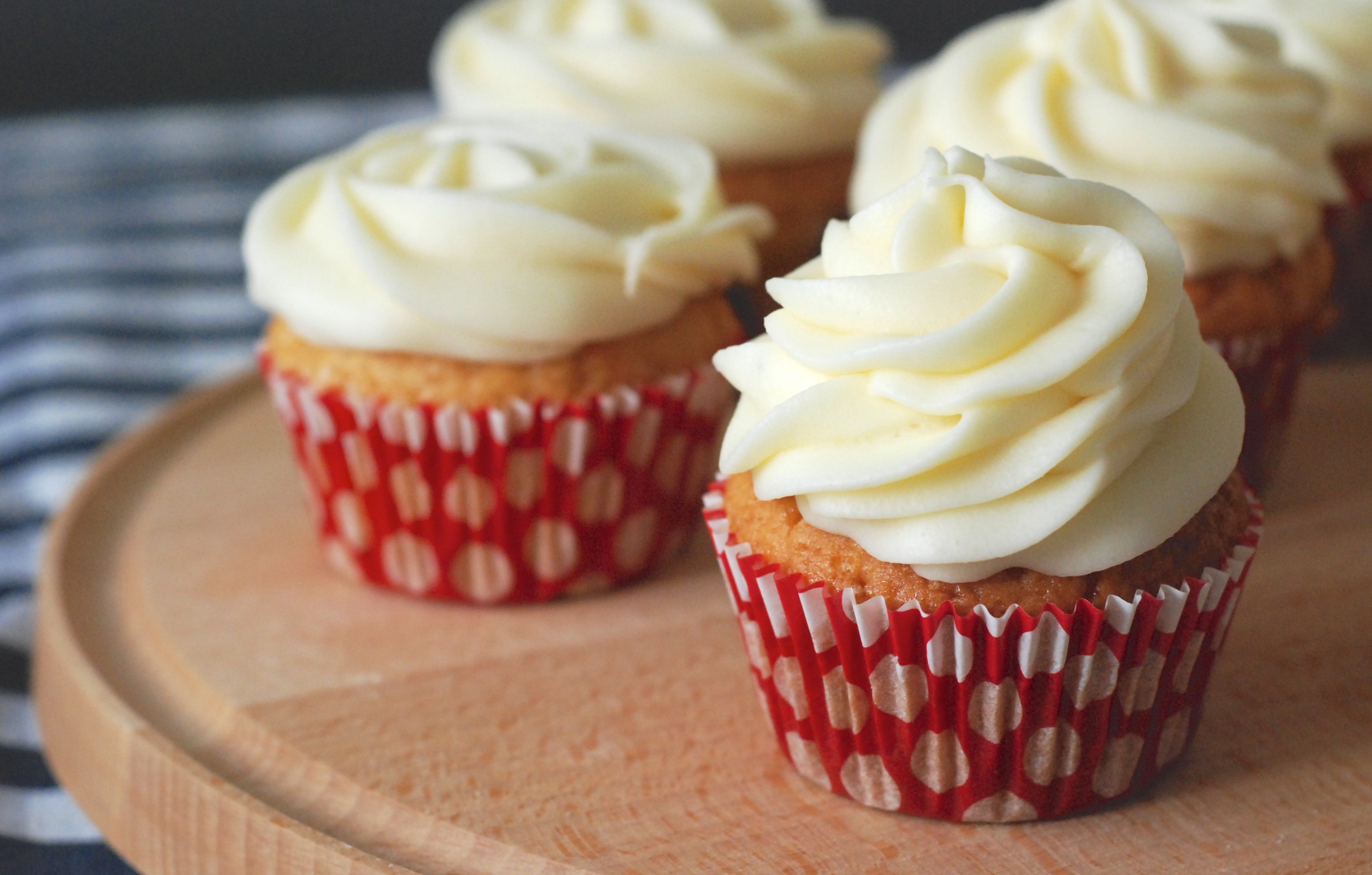 Vanilla Cupcake Recipe: Bake Perfectly Fluffy Treats at Home