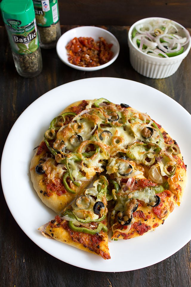 Vegetarian Pizza Without Tomato Sauce