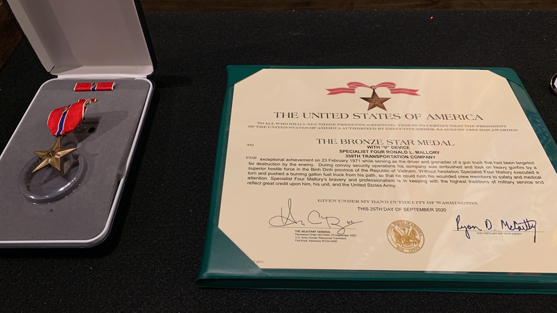 Vietnam Veteran Awarded Bronze Star 50 Years Later Youtube