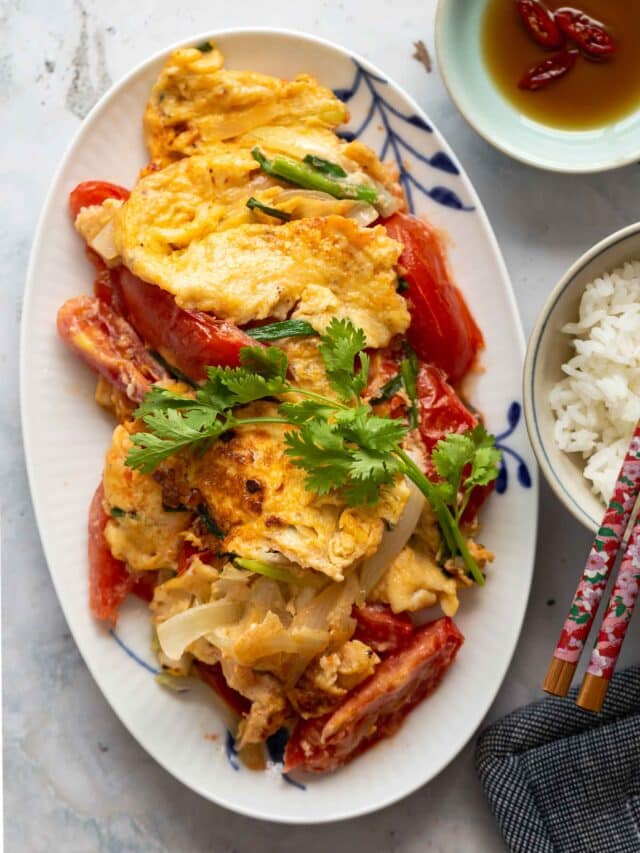 Vietnamese Omelet With Tomatoes And Onions Delightful Plate