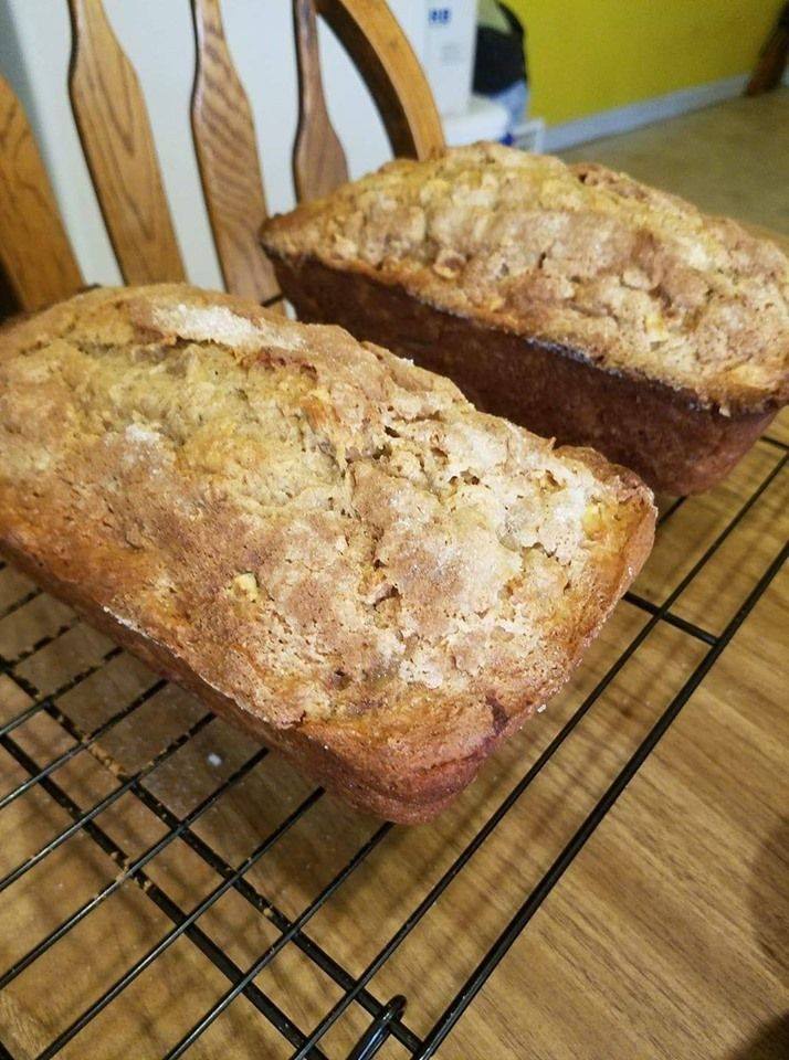 Welcome In Fall With This Easy Apple Pie Bread This Quick Bread