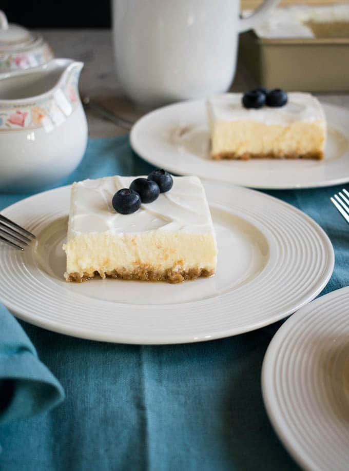 You Have To Try Mom S Cheesecake With Sour Cream Topping It S Baked In